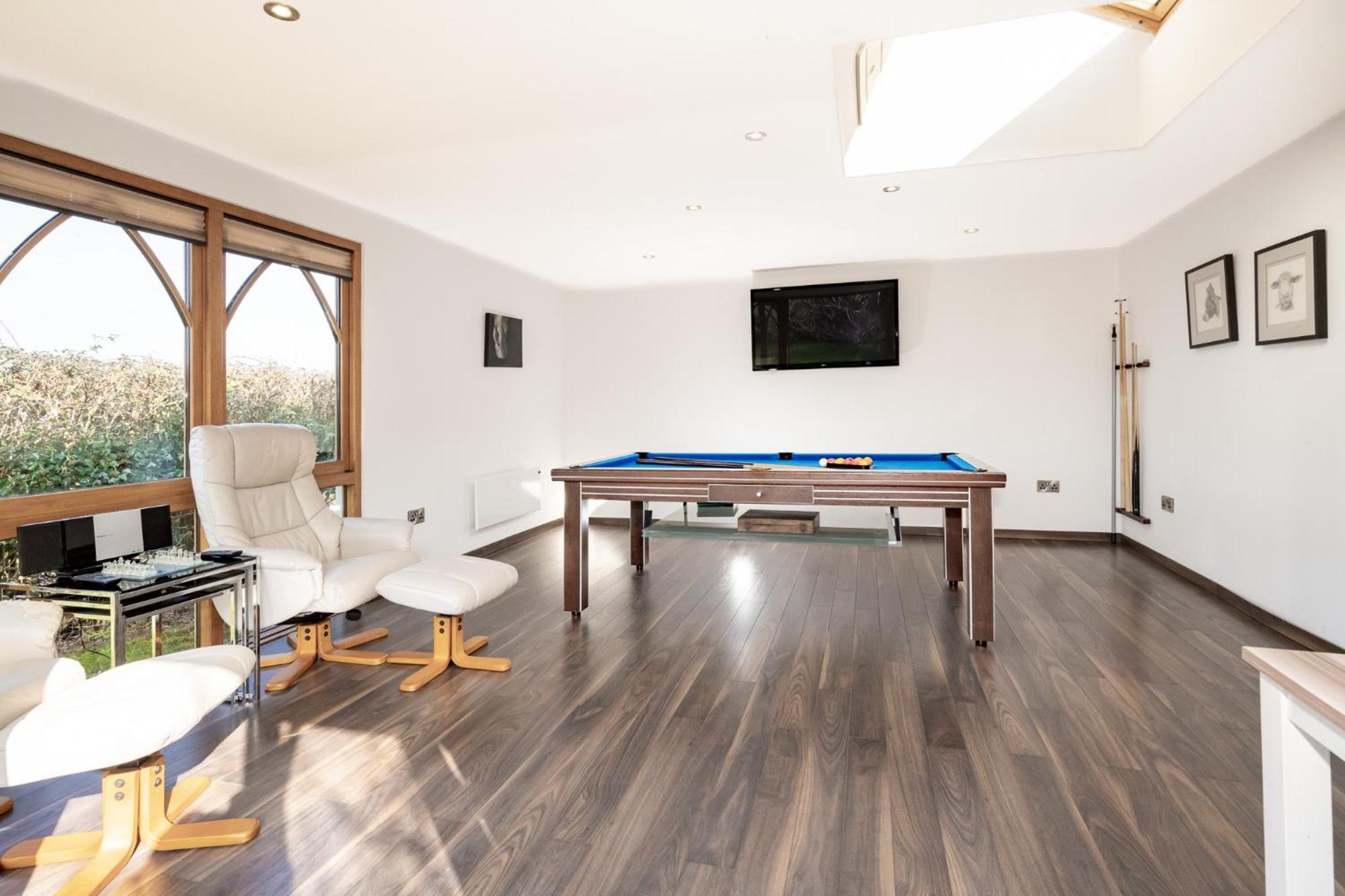Idyllic Dorset Surrounded By Fields In The Heart Of The Countryside Buckland Newton