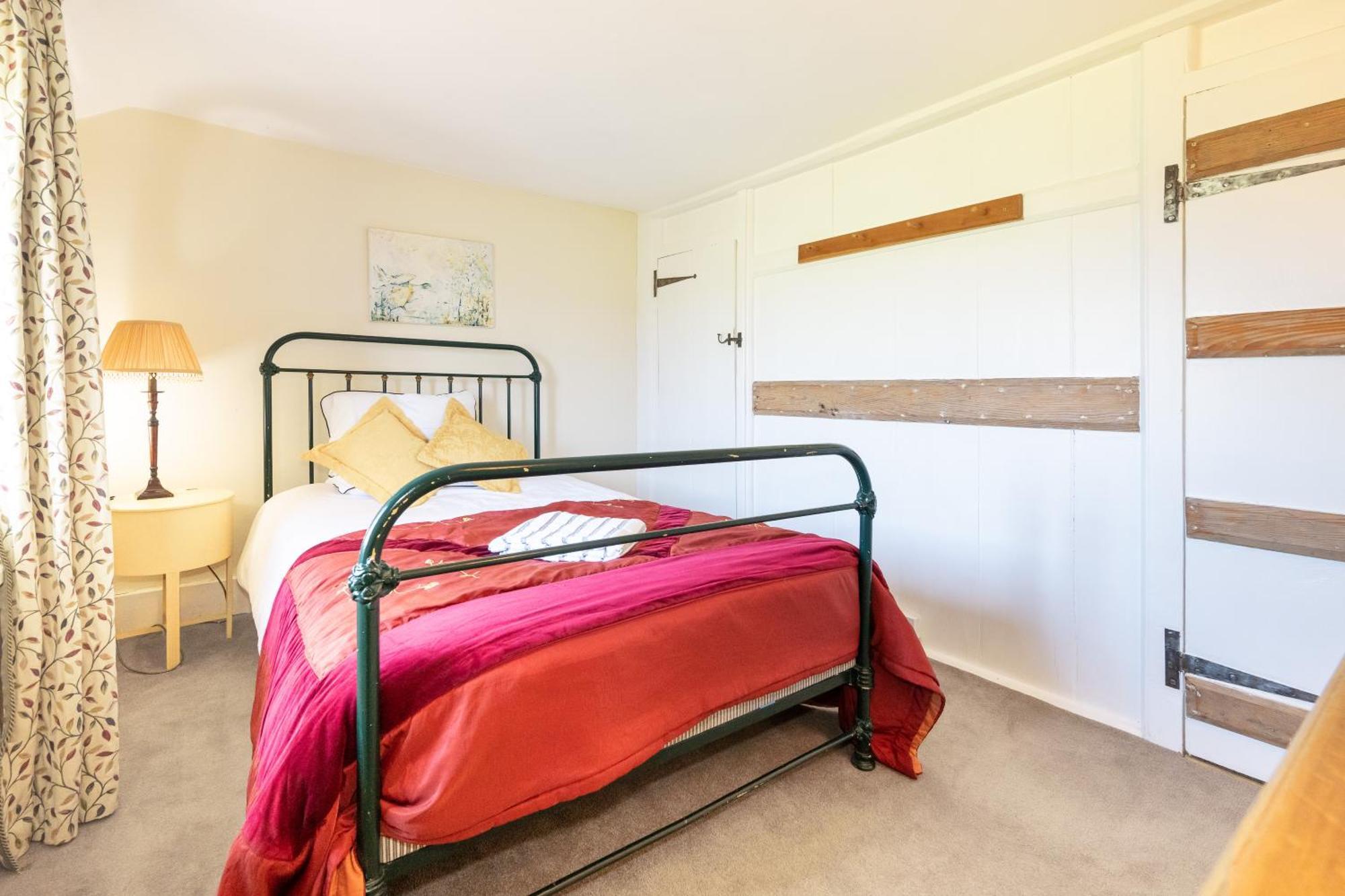 Idyllic Dorset Surrounded By Fields In The Heart Of The Countryside Holiday home Buckland Newton