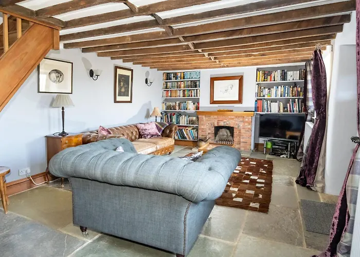 Idyllic Dorset Cottage Surrounded By Fields In The Heart Of The Countryside